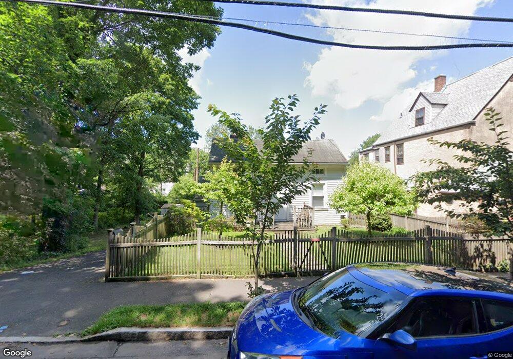 4 Pemberwick Rd, Greenwich, CT 06831 - photo 1