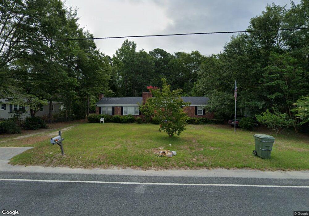 1310 Lakeshore Dr, Camden, SC 29020 - photo 1