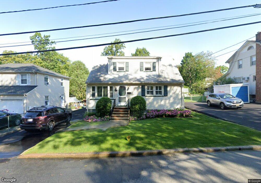 43 Robertson Rd, West Orange, NJ 07052 - photo 1