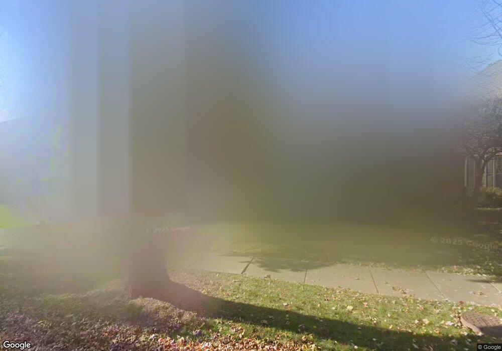 2157 University Dr, Naperville, IL 60565 - photo 1