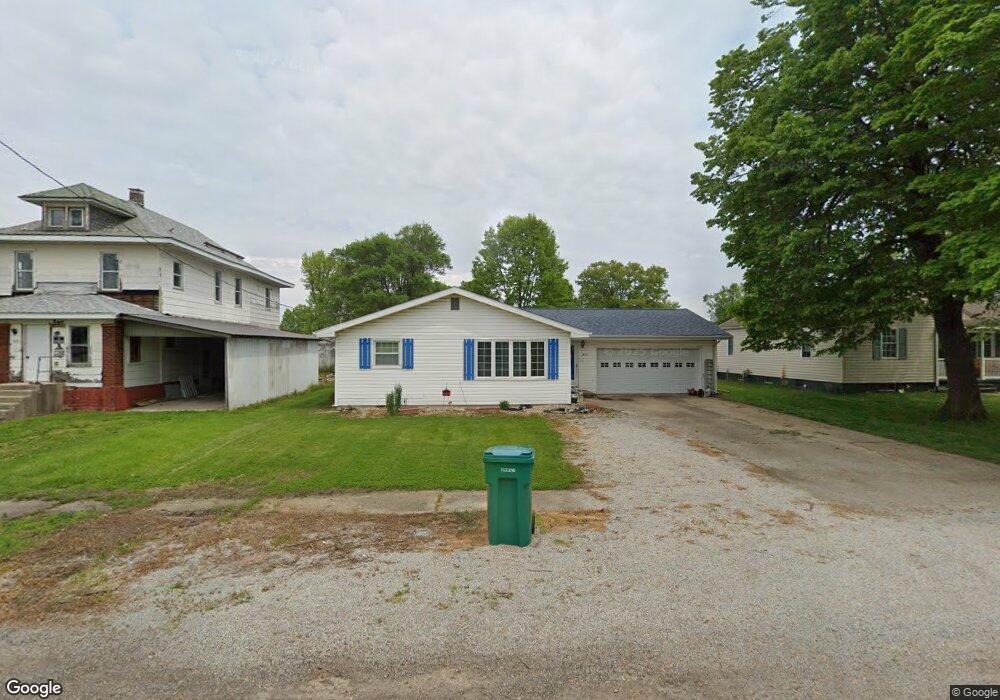 3228 Piatt Ave, Mattoon, IL 61938 - photo 1