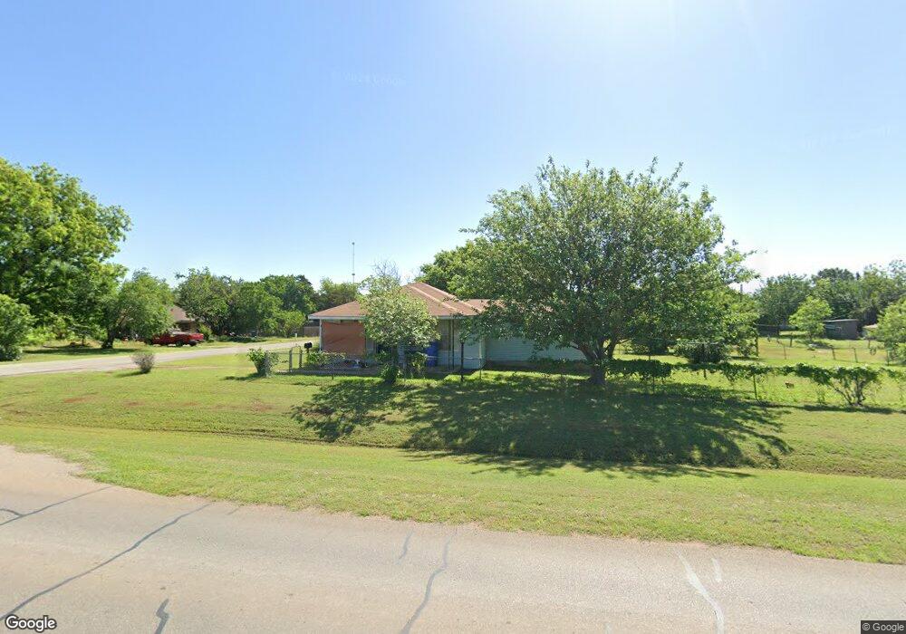 211 N 8th St, Cache, OK 73527 - photo 1
