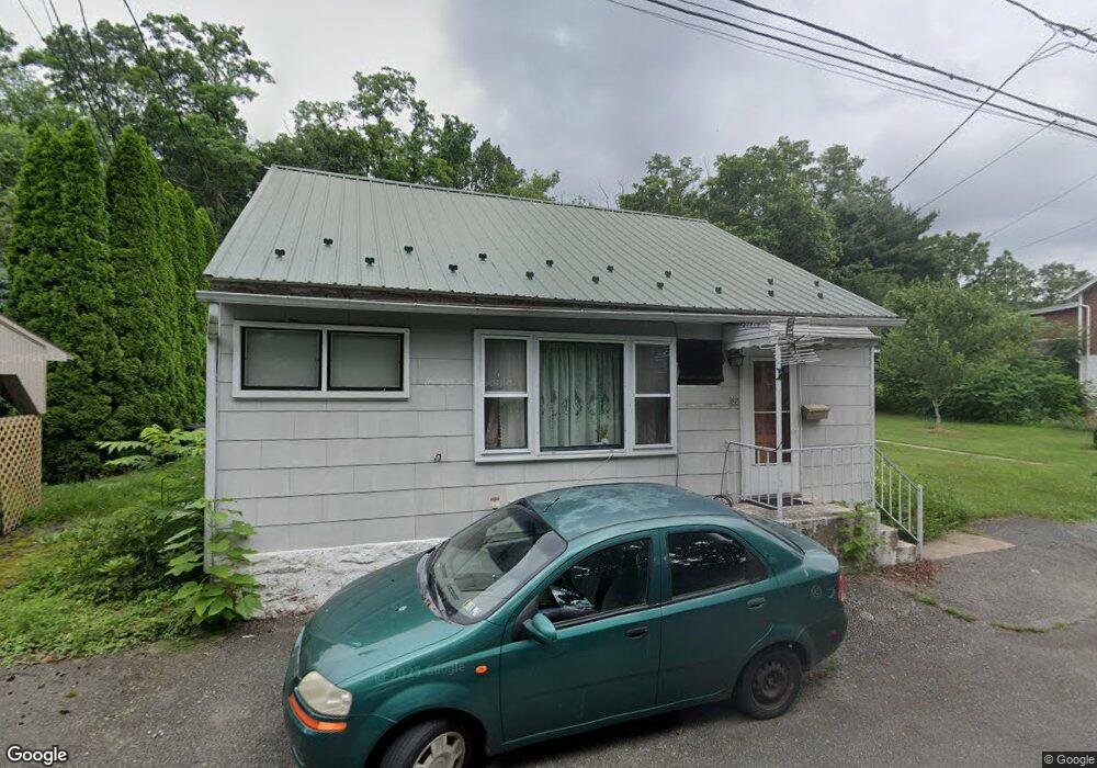 455 Greenfield St, Williamstown, PA 17098 - photo 1