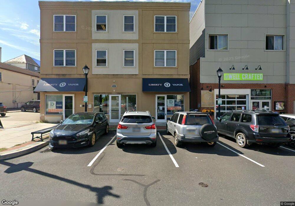 306 N Madison Ave, Lansdale, PA 19446 - photo 1