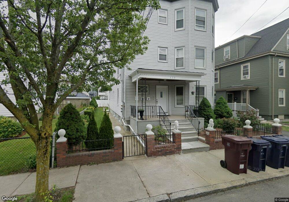 135 Irving St unit 3, Everett, MA 02149 - photo 1