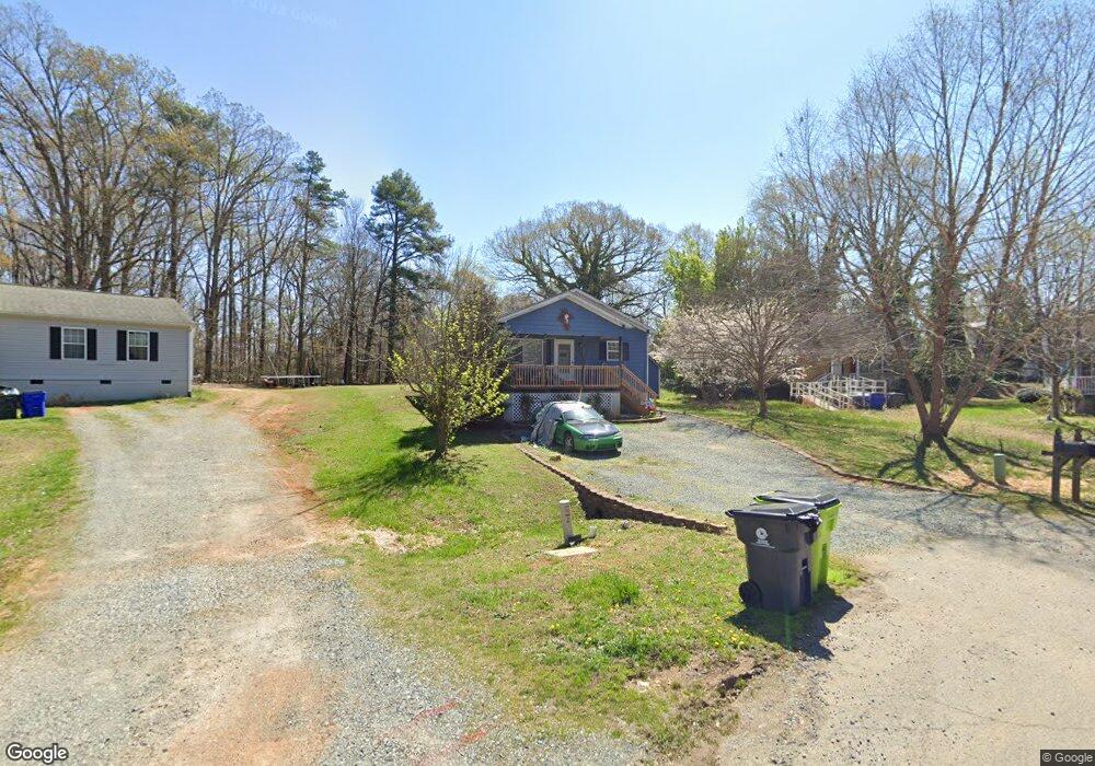 108 Amy Ln, Siler City, NC 27344 - photo 1