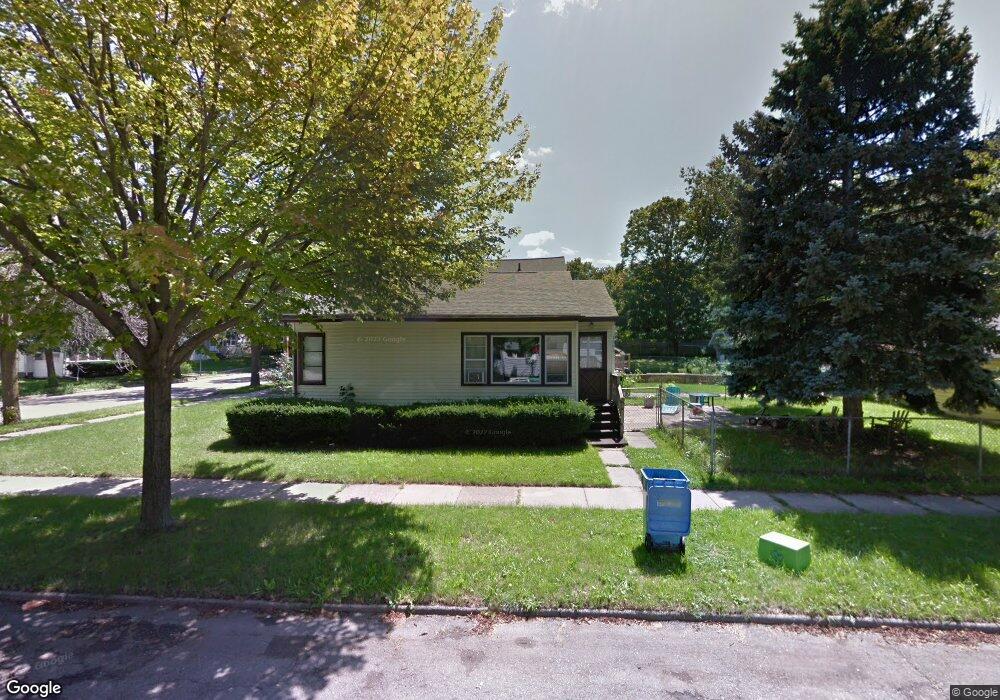 1501 Hyland St, Lansing, MI 48915 - photo 1