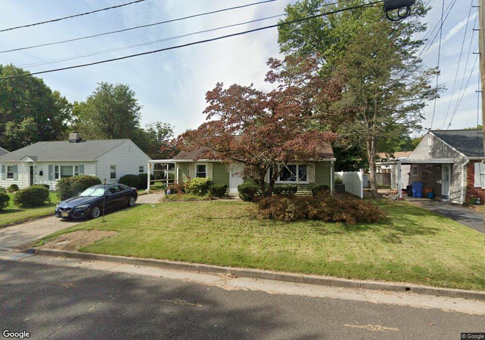25 Lynn Ave, Middlesex, NJ 08846 - photo 1