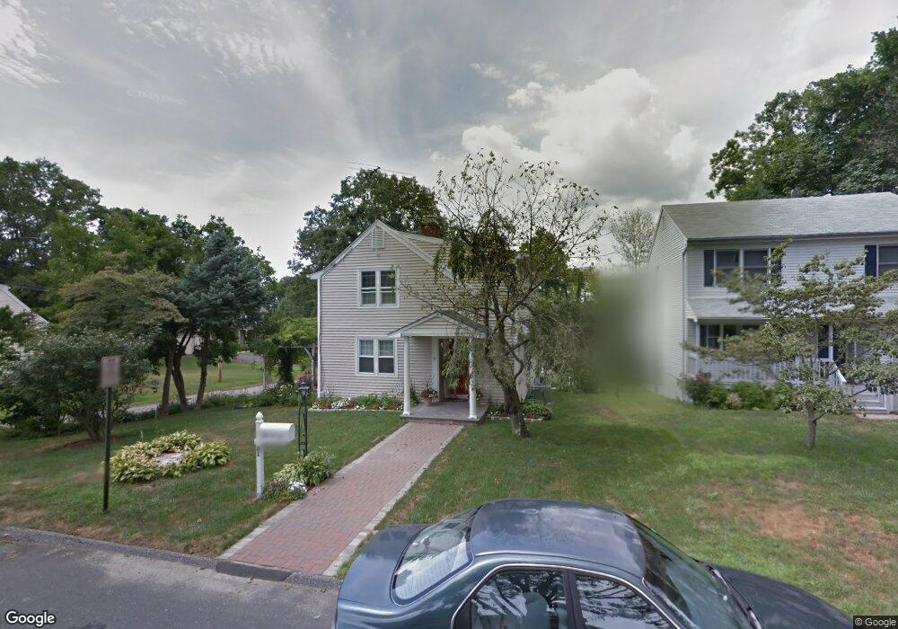 81 Flint St, Trumbull, CT 06611 - photo 1