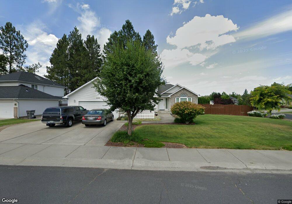 823 E Wellington Dr, Spokane, WA 99208 - photo 1