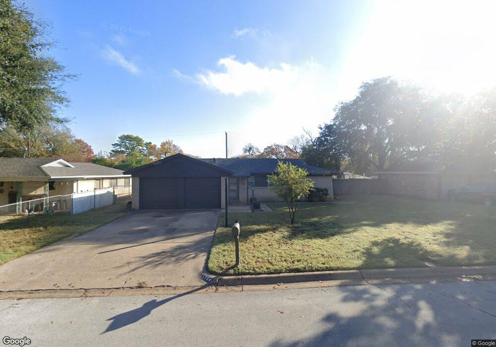 1164 Simpson Dr, Hurst, TX 76053 - photo 1