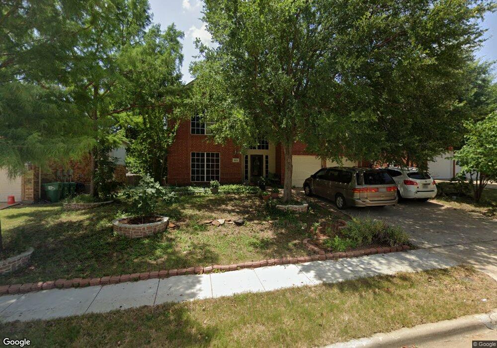 2008 Hemingway Dr, Denton, TX 76210 - photo 1