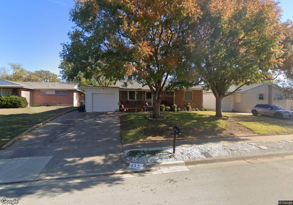 432 Myrtle Dr, Hurst, TX 76053 - photo 1