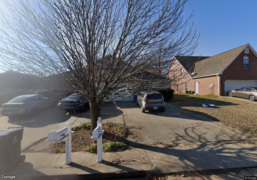 5116 S Hickory Ave, Broken Arrow, OK 74011 - photo 1