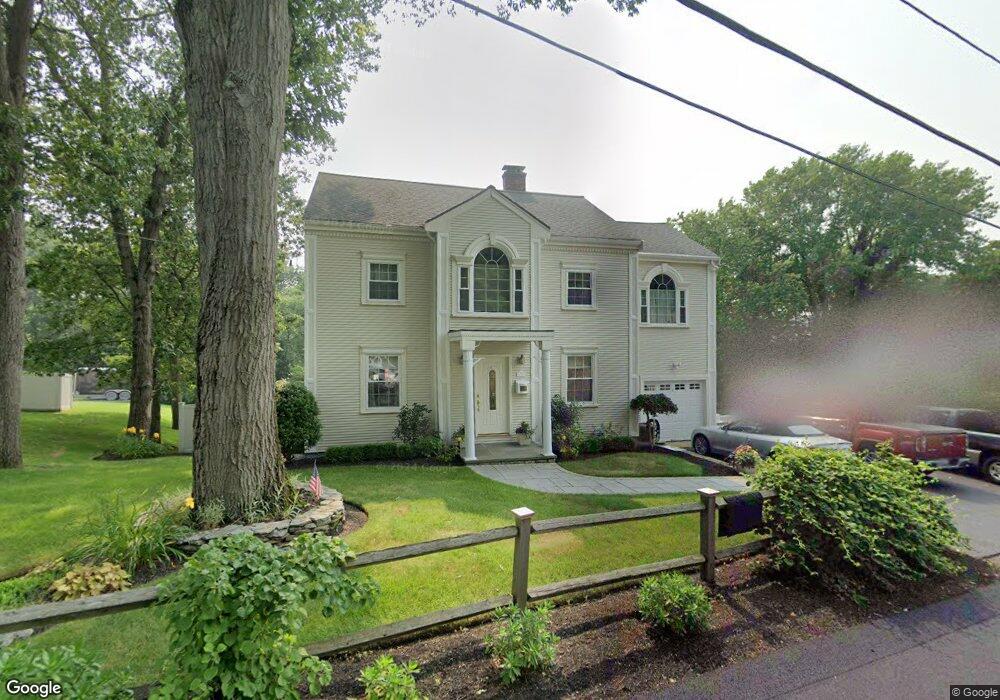 555 Summer St, Weymouth, MA 02188 - photo 1