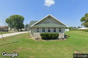 500 NW 5th St, Hardin, MO 64035