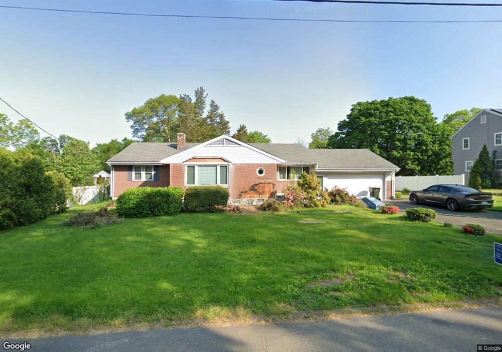 20 Macarthur Rd, Trumbull, CT 06611 - photo 1