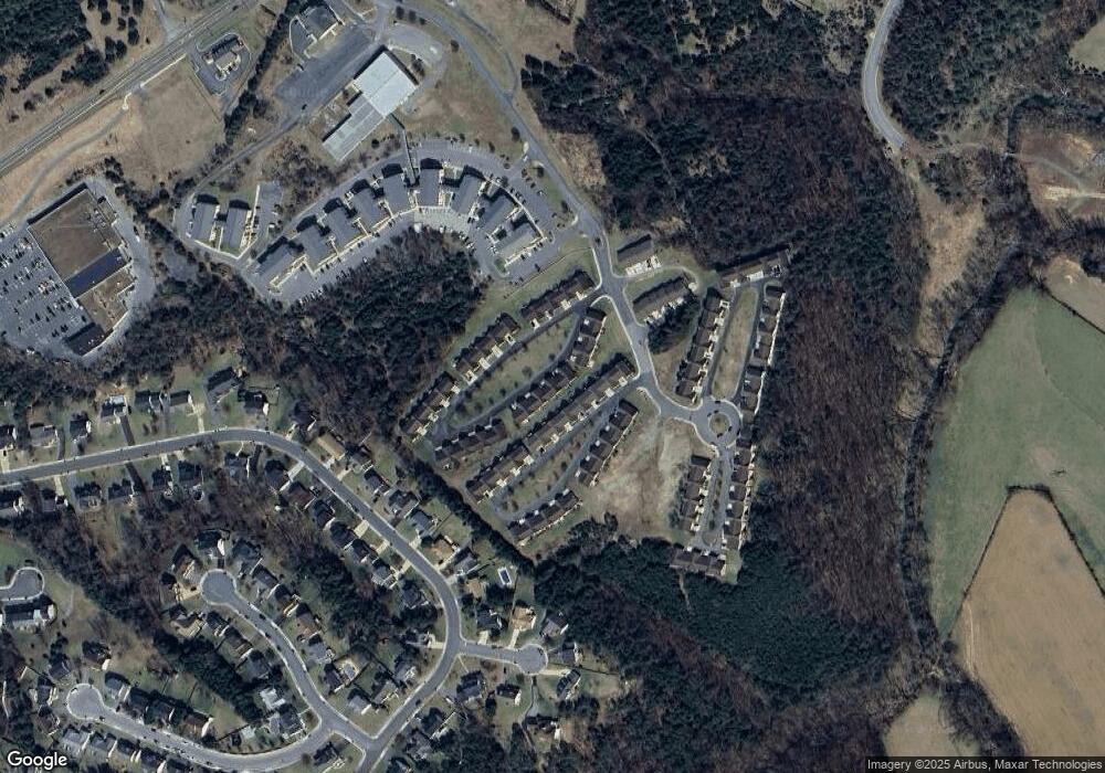 154 Tyler Circle D-2, Strasburg, VA 22657 - photo 1