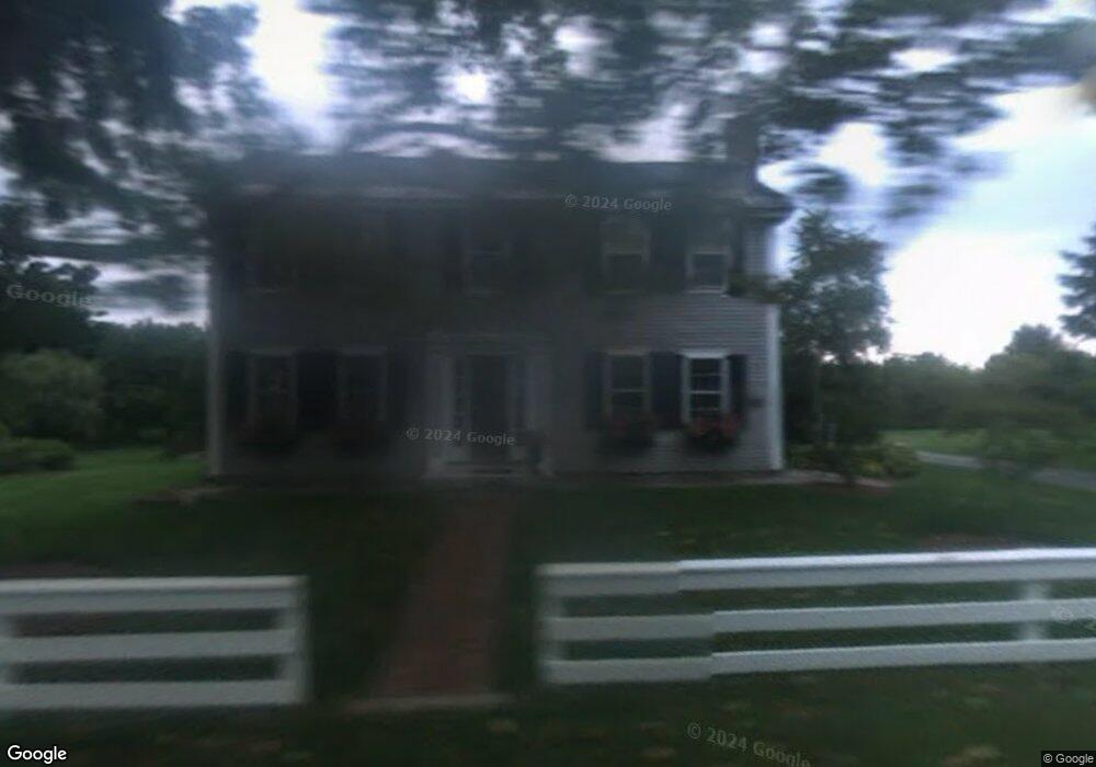 39 Kezar St, New London, NH 03257 - photo 1