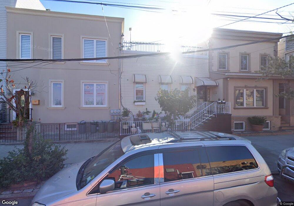 5757 59th St, Maspeth, NY 11378 - photo 1