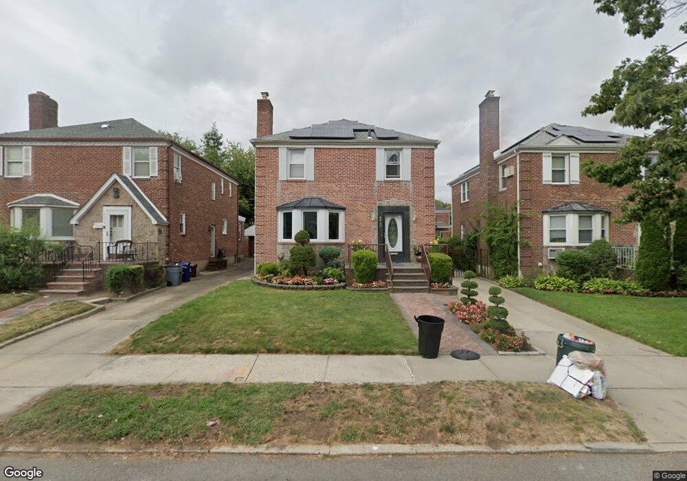 8050 192nd St, Hollis, NY 11423 - photo 1