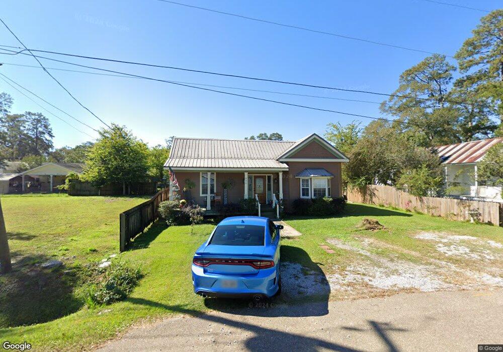826 W 26th Ave, Covington, LA 70433 - photo 1