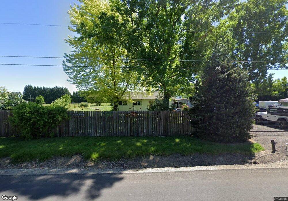 5376 Peace Ln, Central Point, OR 97502 - photo 1