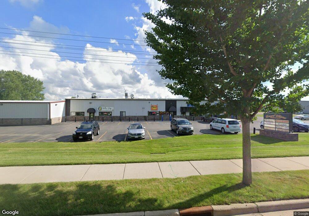 609 E Main St, Evansville, WI 53536 - photo 1