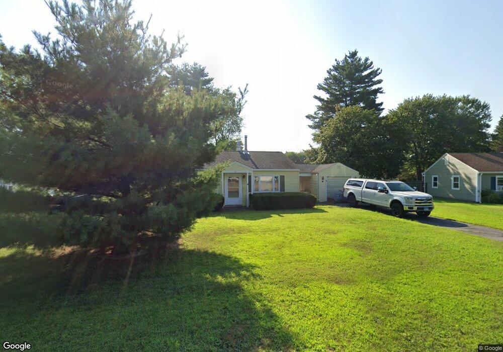 15 Laurel Rd, Windsor Locks, CT 06096 - photo 1