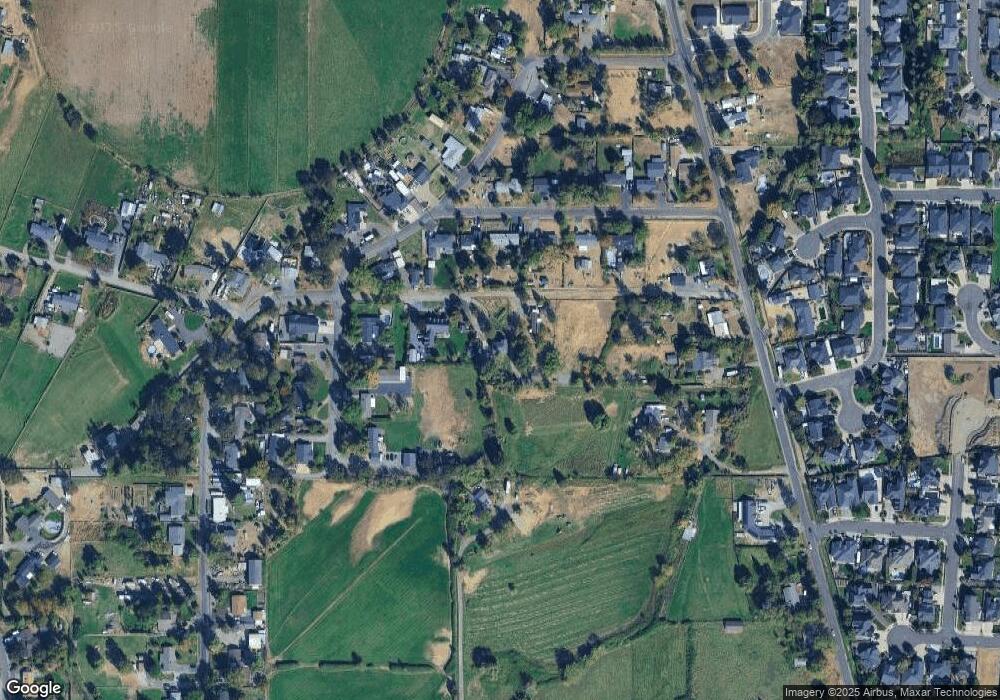 3650 New Ray Rd, Central Point, OR 97502 - photo 1