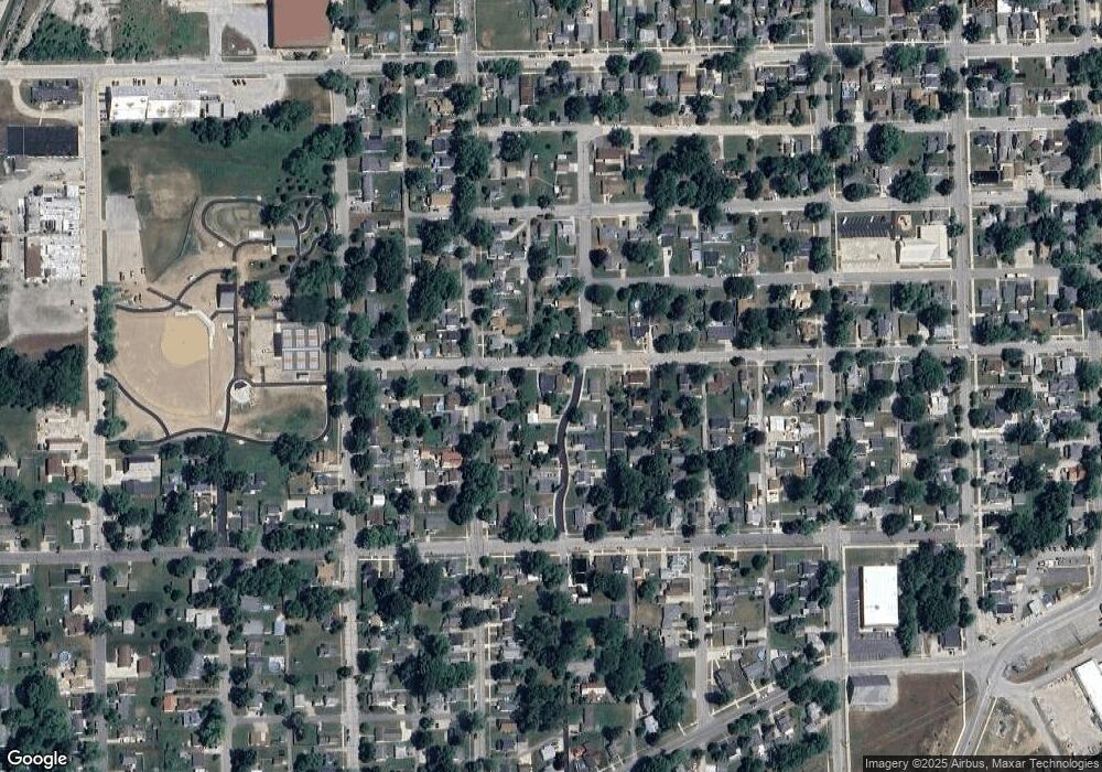 353 W 19th St, Auburn, IN 46706 - photo 1