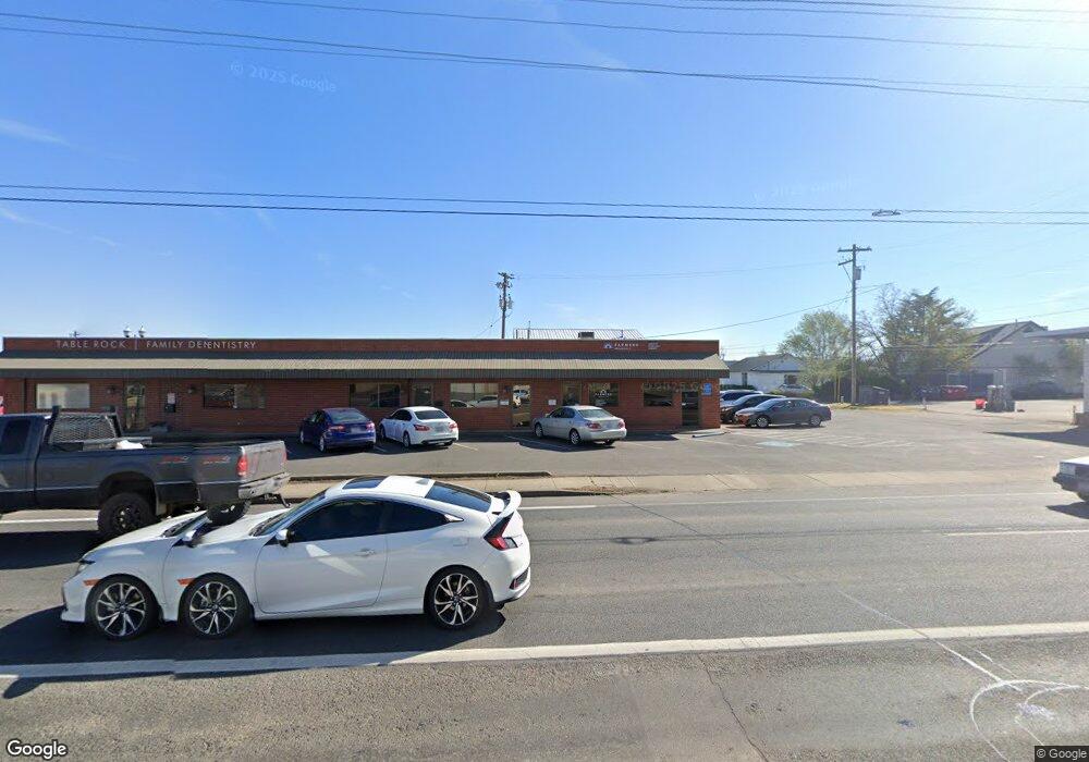 29 S Front St unit 29, Central Point, OR 97502 - photo 1