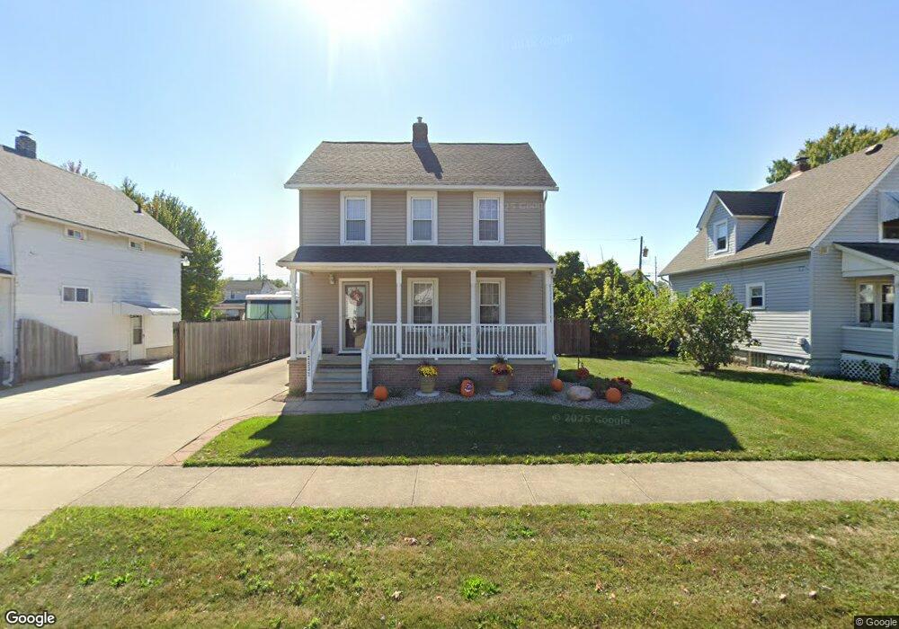 2532 E 32nd St, Lorain, OH 44055 - photo 1