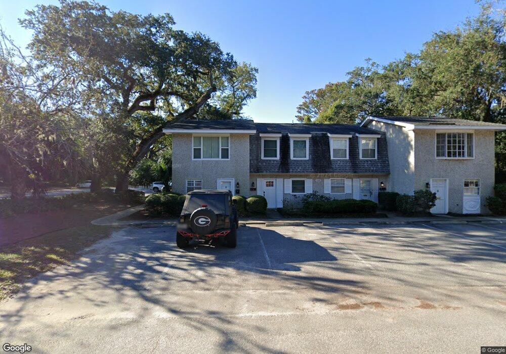440 Park Ave unit R, Saint Simons Island, GA 31522 - photo 1