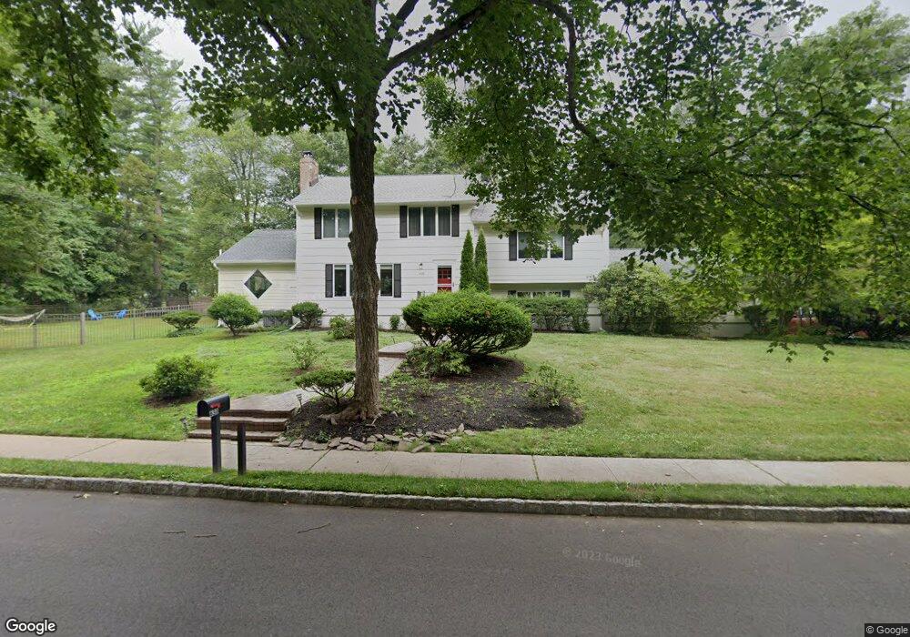 9 Evergreen Cir, Princeton, NJ 08540 - photo 1