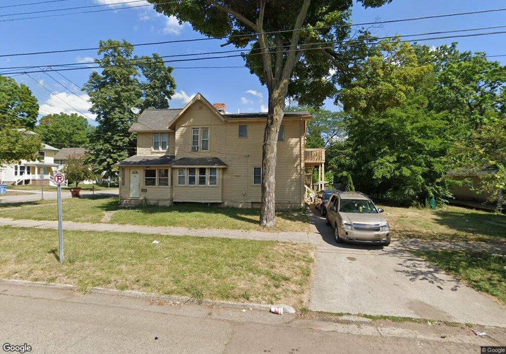 534 N Chestnut St, Lansing, MI 48933 - photo 1