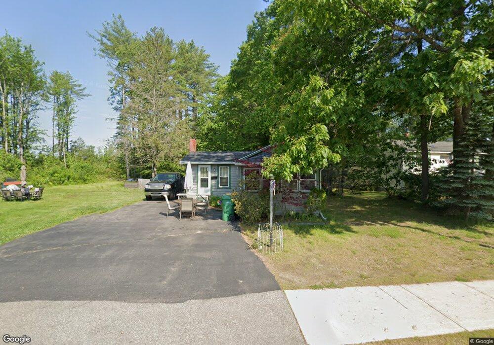 832 Portland St, Rochester, NH 03868 - photo 1