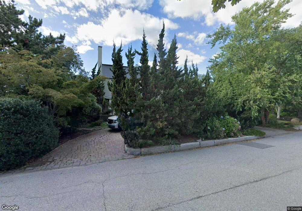 298 Ocean Ave unit Fall-1year, Marblehead, MA 01945 - photo 1