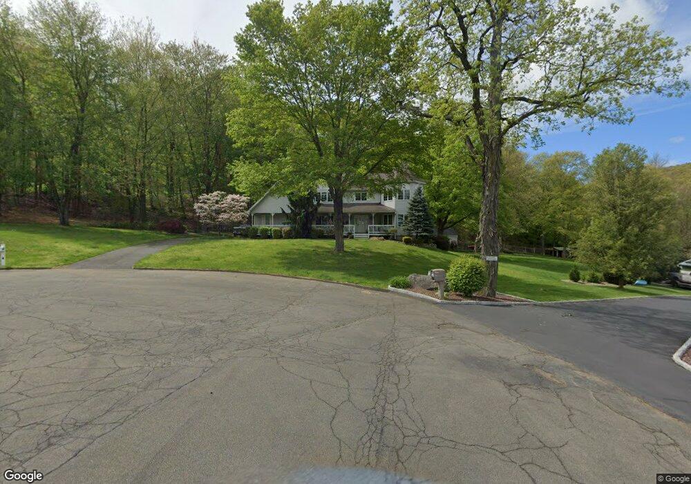 4 Sherwood Farms Ct, Stony Point, NY 10980 - photo 1