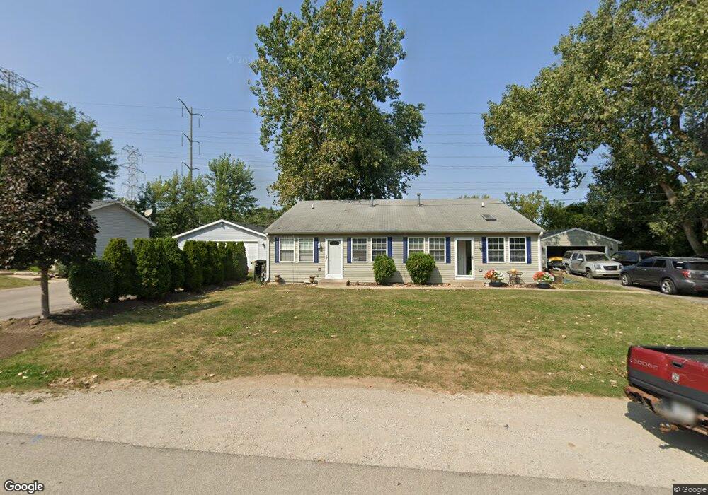 2630 Clearview Ave, Waukegan, IL 60085 - photo 1