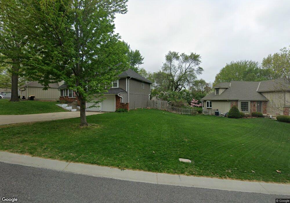 7748 Monrovia St, Shawnee, KS 66216 - photo 1