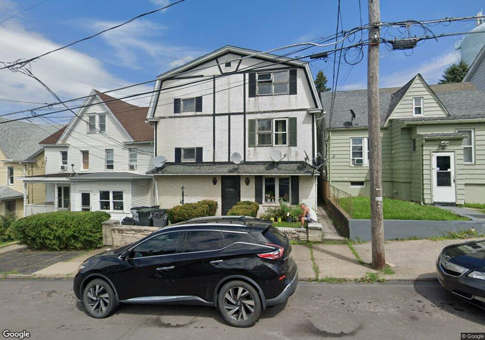 679 Mckinley St, Hazleton, PA 18201 - photo 1