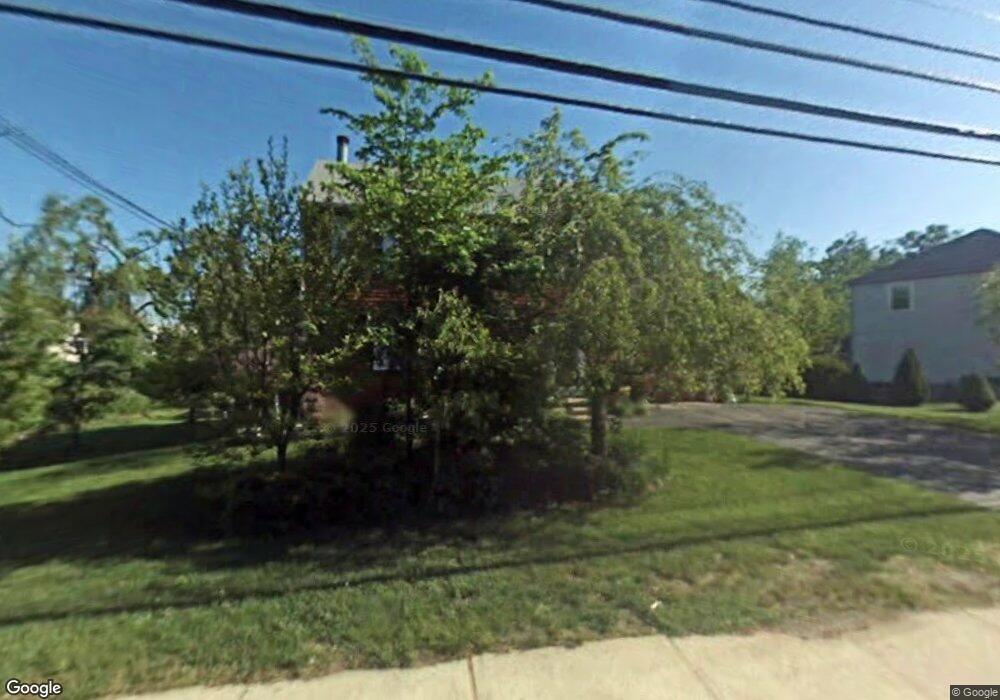 279 Pelham St, Methuen, MA 01844 - photo 1