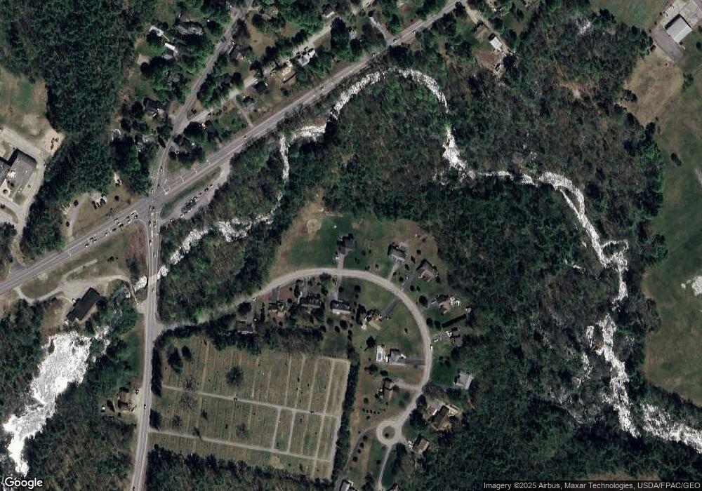 32 Riverside Dr, Alfred, ME 04002 - photo 1