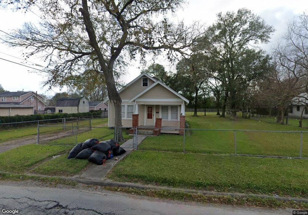 7818 Dixie Dr, Houston, TX 77087 - photo 1