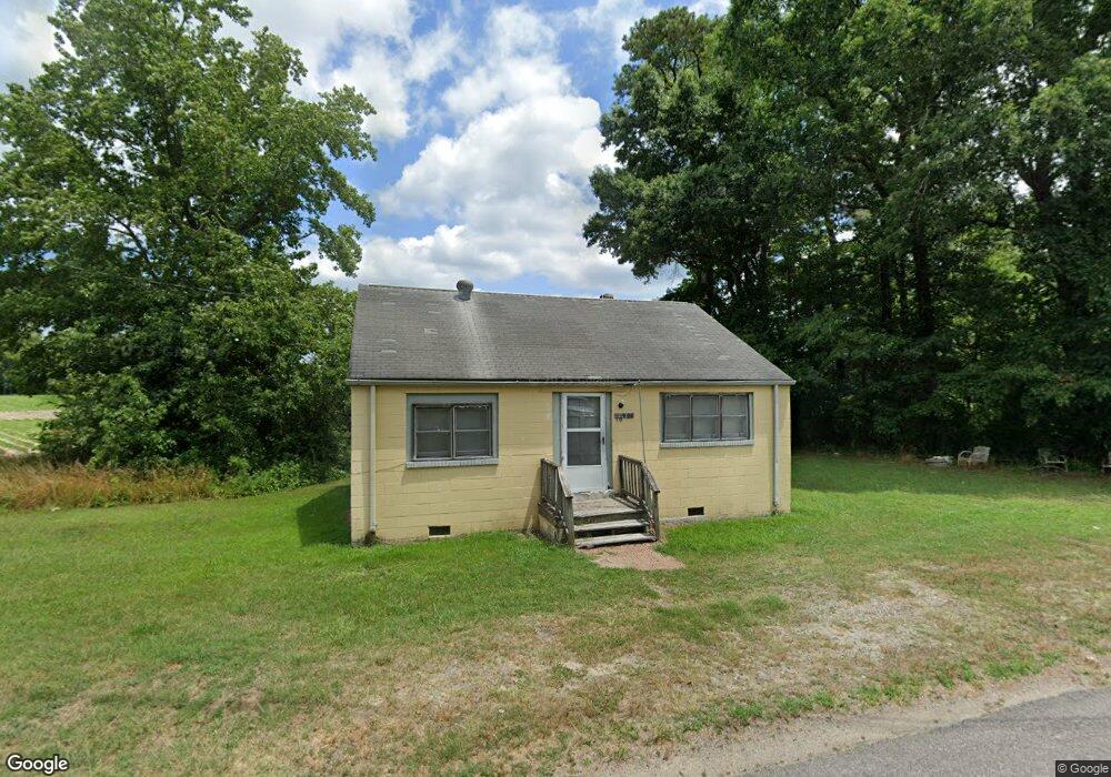 10604 Webb Rd, Disputanta, VA 23842 - photo 1