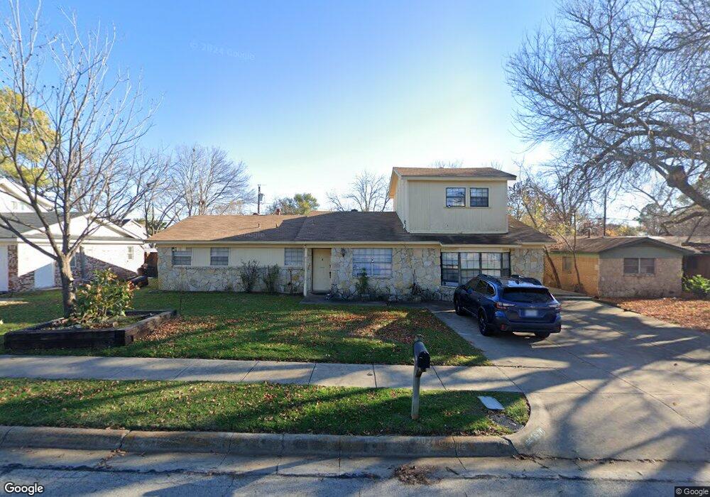 1916 Charleston Dr, Bedford, TX 76022 - photo 1