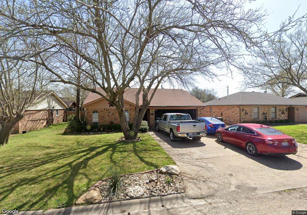 507 Sally Ln, Cleburne, TX 76033 - photo 1