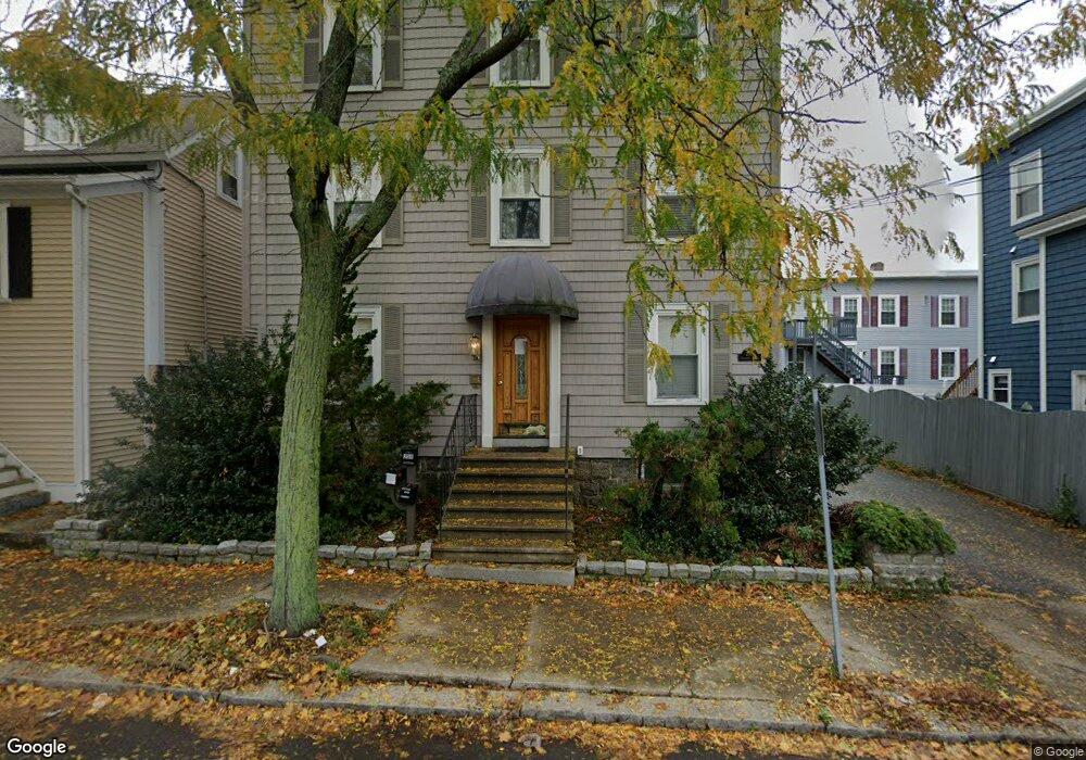 258 Jefferson Ave unit 3, Salem, MA 01970 - photo 1