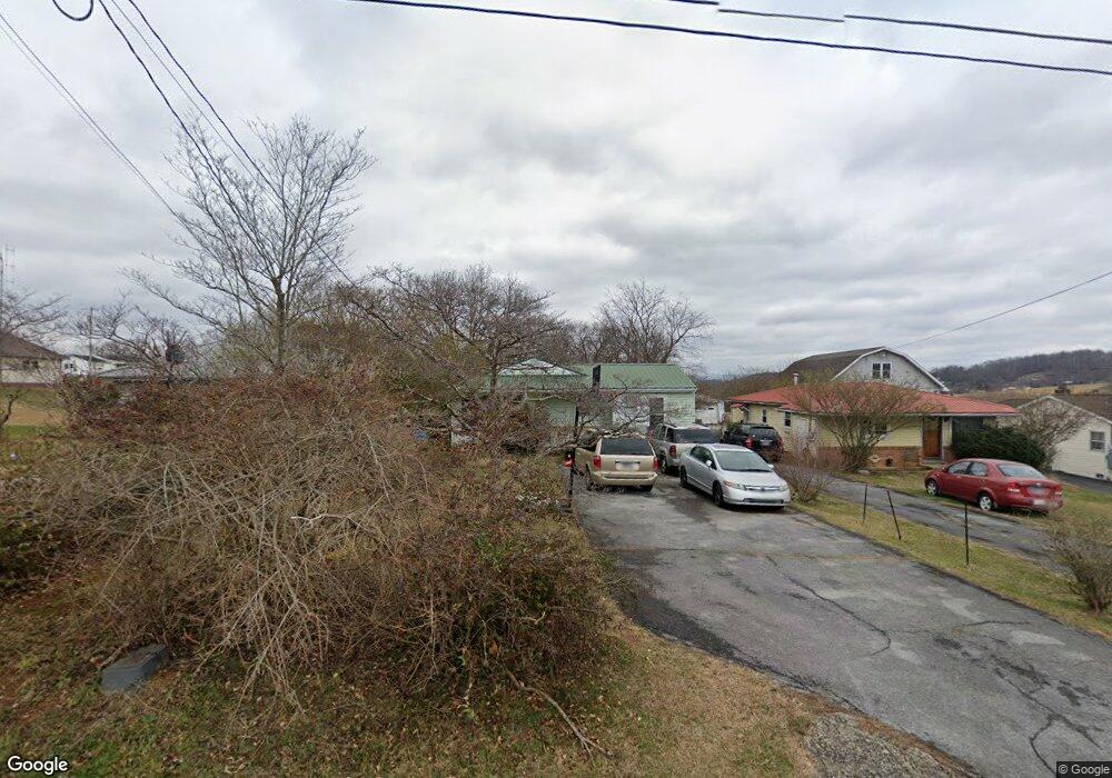 138 Kathy St, Johnson City, TN 37601 - photo 1